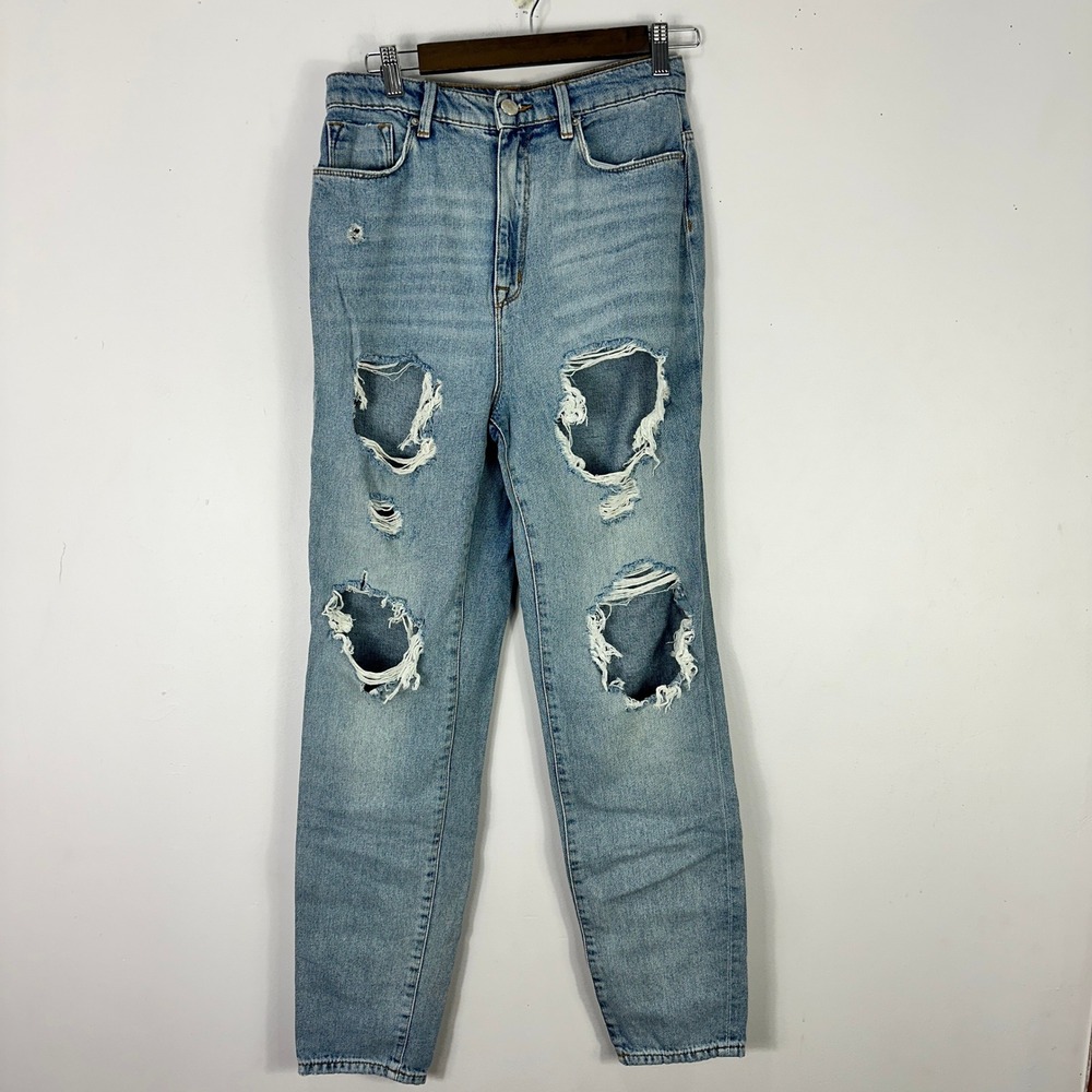 BDG Mom Jeans 28 High Rise Distressed Ripped Light Wash 90s Grunge Edgy Y2K